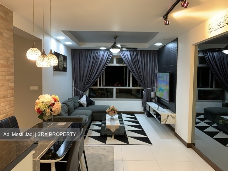 Pasir Ris Street 51 thumbnail photo